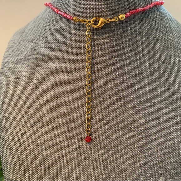 Red glass bead 18" necklace.  Excellent condition. - Picture 6 of 6